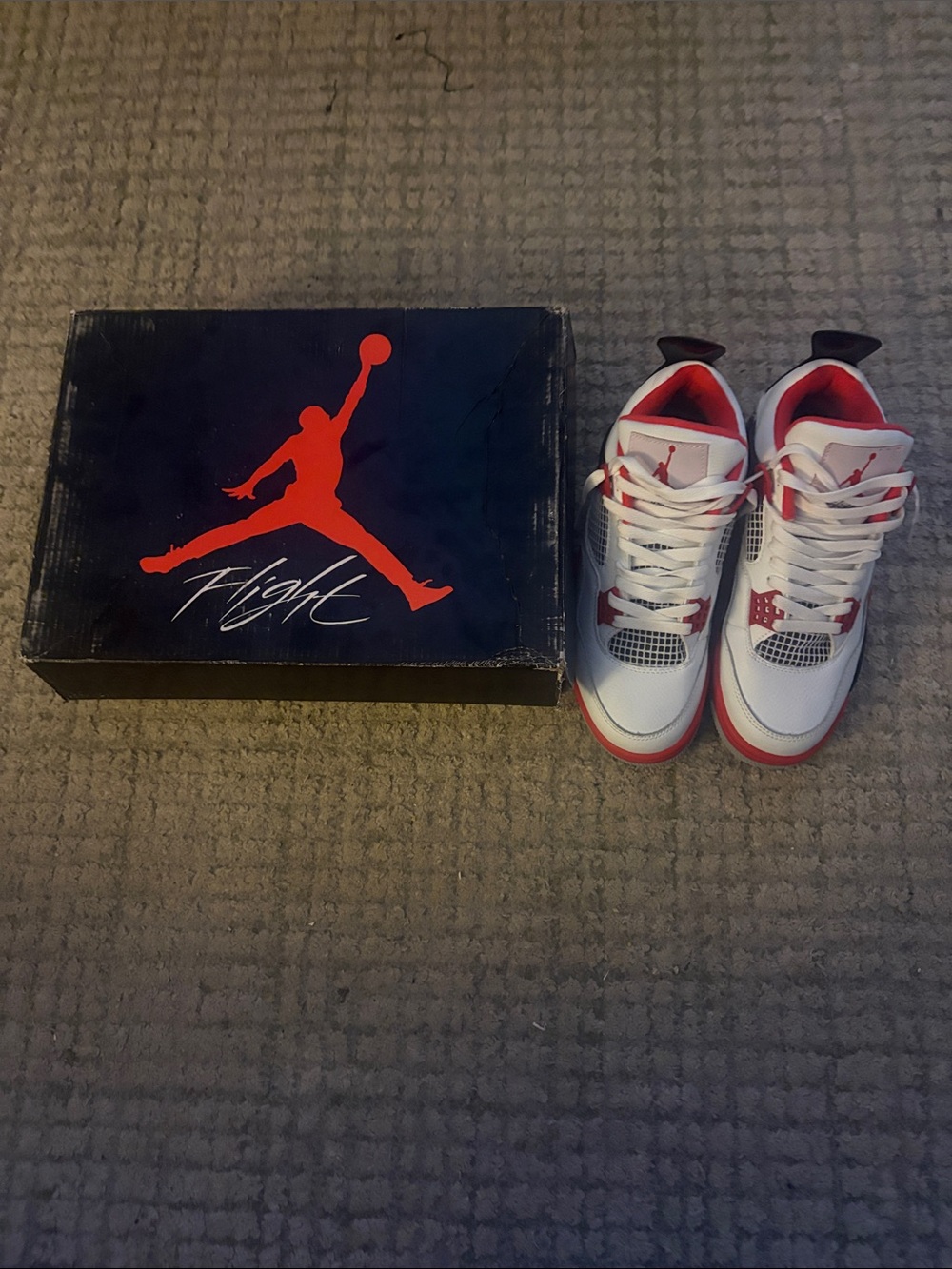Off brand/reps Retro Jordan 4’s white red black.size kids 7.